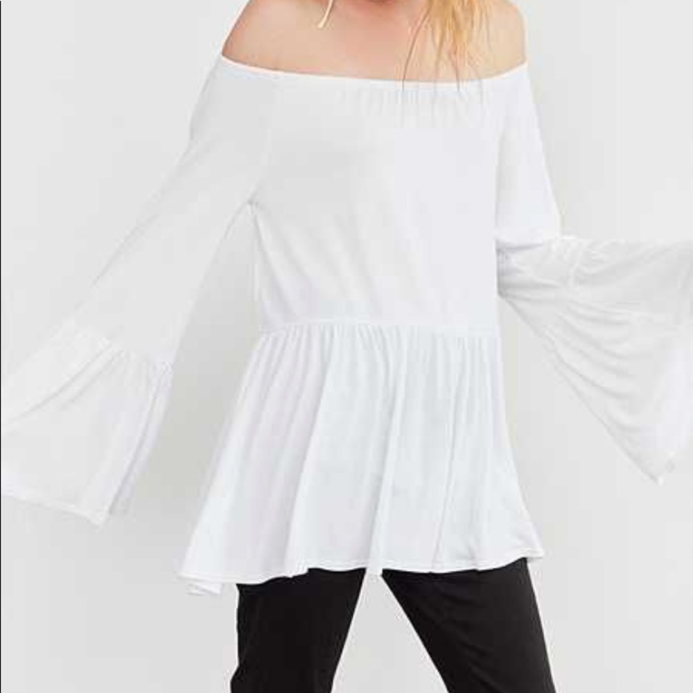 urban outfitters off the shoulder white flowy top